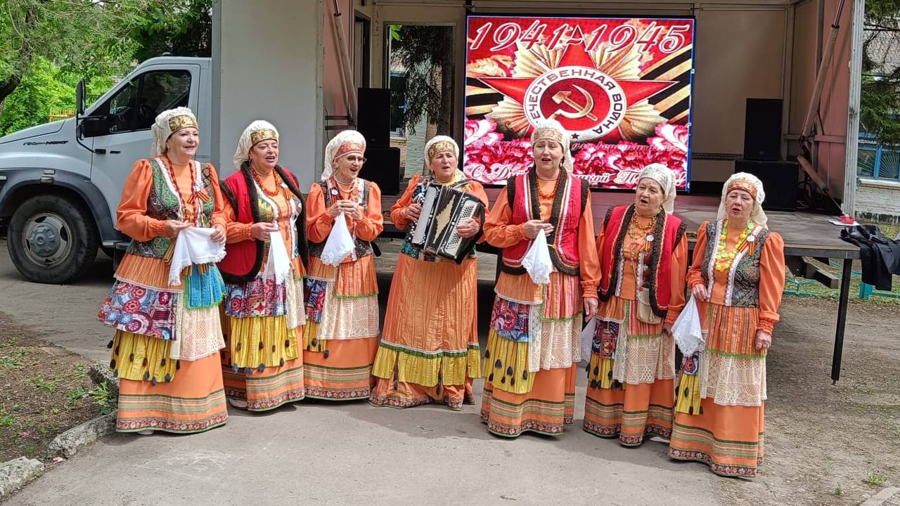 Народный ансамбль «Благовест» дал концерт в поселке Терском - МБУК «ГЦКС»